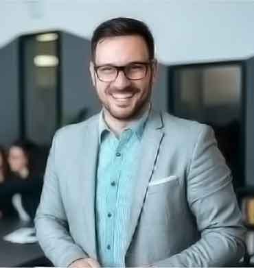 点燃创新引擎的轰炸网页版